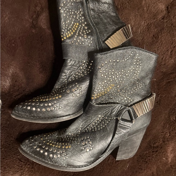 Jeffrey Campbell Studded Black Leather Heeled Boots - Picture 4 of 6